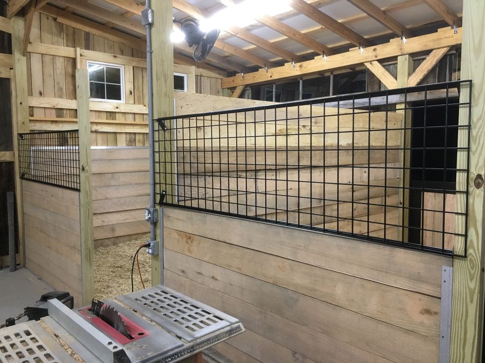 stall_panels